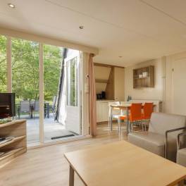 The Woonkamer of nr. 094 Waterkers - type Comfort Classic Sauna 4 in Landal Bungalowpark Hoenderloo