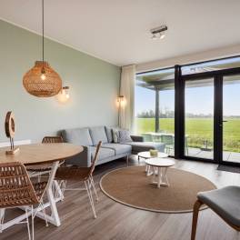 The Woonkamer of nr. 037 - Lodge 4B in Landal Park Wijdenes