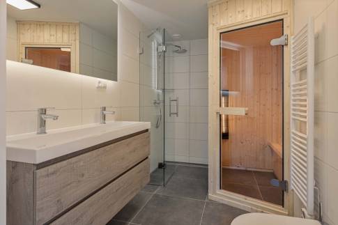 The Badkamer 3 of Type Strandlodge 8 - nr. 14 in Vakantiepark Boomhiemke