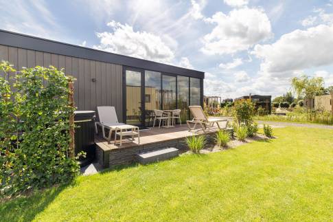 The Buiten of Type Solar Hotel Suite in Landal Soof aan de Rijn