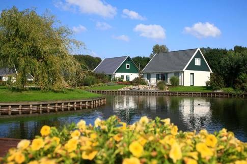 The Buiten of Flora 4 in Landal Hunzepark