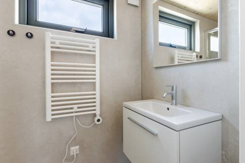 The Badkamer of Type Hip/Scandinavisch in Landal Zeezigt
