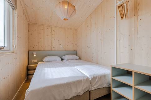 The Slaapkamer 2 of Type Panorama Comfort in Landal Zeezigt