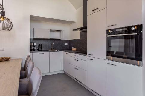 The Keuken of Type Strandlodge 8 - nr. 14 in Vakantiepark Boomhiemke