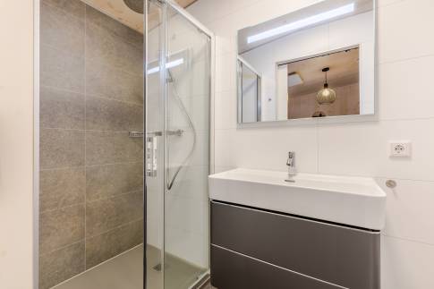 The Badkamer 1 of Type Lake View Kids 6 in Klein Vink – project