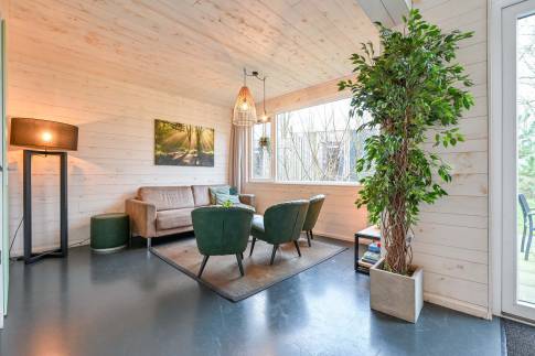The Woonkamer of nr. 022 - type Lodge 6 in Vakantiepark Schaijk
