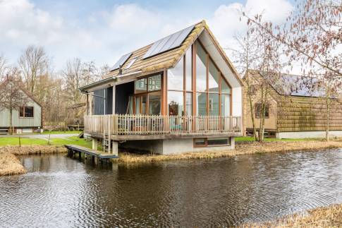 The Buiten of Type Vogelenzang 8C - nr. 140 in Landal De Reeuwijkse Plassen