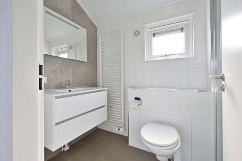 The Badkamer 1 of nr. 069 - type Koekoek in Vakantiepark Giethoorn