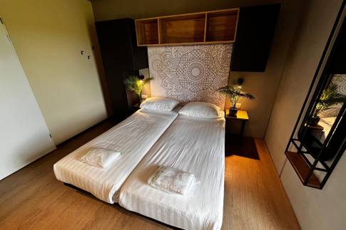 The Slaapkamer 1 of nr. 139 - type Hillside Family 6 in Landal Gulpen