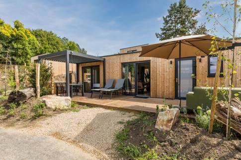 The Buiten of Type Lodge de l'Horizon Wellness - 4BE4 in Landal Namur Nature