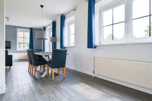 The Eetkamer of nr. 233 - type VO5A Comfort in Marinapark Volendam