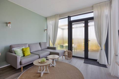 The Woonkamer of nr. 043 - Lodge 4B in Landal Park Wijdenes