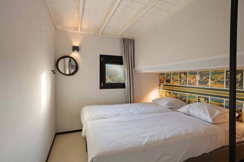 The Slaapkamer 1 of nr. 60 - type Pitstop 4 in Landal Zandvoort