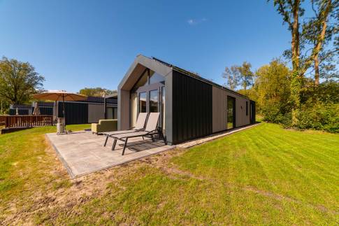 The Buiten of Type Jonkheer - 6L2 Waterlocatie in Landal Landgoed Bourtange