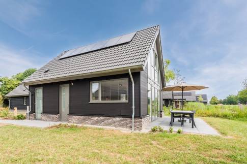 The Buiten of Type 4P Extra Luxe Wellness - 4ELW in Landal De Wielsche Dreef