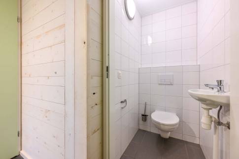 The Toilet of nr. 022 - type Lodge 6 in Vakantiepark Schaijk