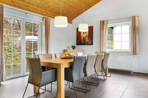 The Eetkamer of Type 10FL - nr. 104 in Landal Salztal Paradies