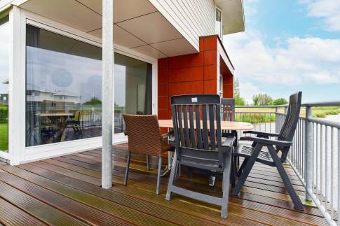 The Terras of Type 6D3 - nr. 529 in Landal Esonstad