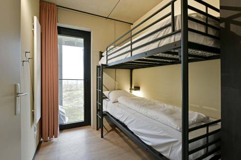 The Slaapkamer 2 of nr. 139 - type Hillside Family 6 in Landal Gulpen