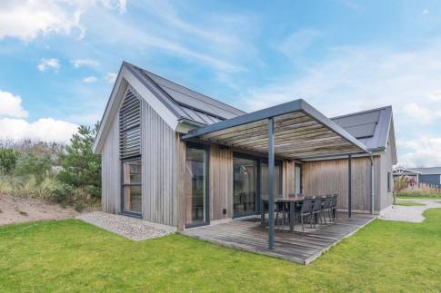 The Buiten of Type Strandlodge 8 - nr. 14 in Vakantiepark Boomhiemke