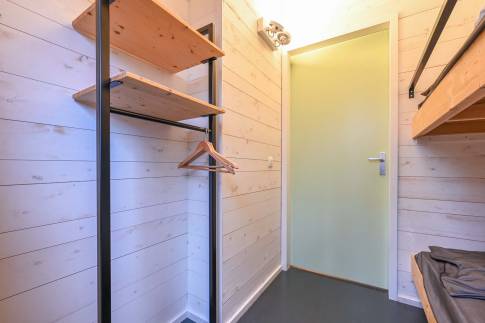 The Slaapkamer 3 of nr. 022 - type Lodge 6 in Vakantiepark Schaijk