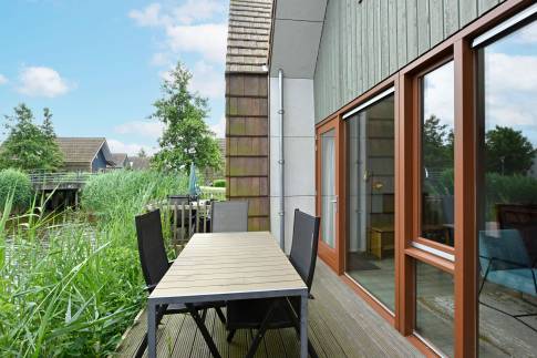 The Terras of nr. 027 - Type 4C in Landal De Reeuwijkse Plassen