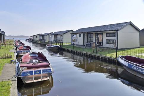 The Buiten of nr. 069 - type Koekoek in Vakantiepark Giethoorn
