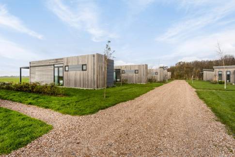 The Buiten of nr. 037 - Lodge 4B in Landal Park Wijdenes