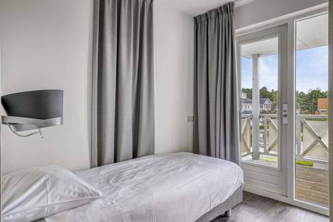 The Slaapkamer 2 of Type Villa R4B - nr. 22C in Landal Noordzee Résidence De Banjaard
