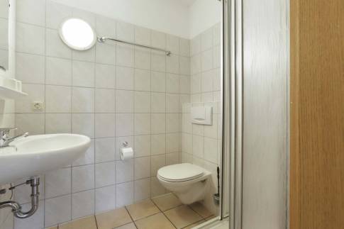 The Badkamer of nr. 029 - type 2A in Landal Salztal Paradies