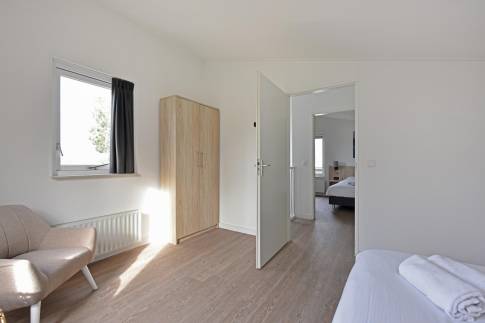 The Slaapkamer 2 of Ostrea nr. 156 - type NS Comfort in Landal Beach Resort en Water Village