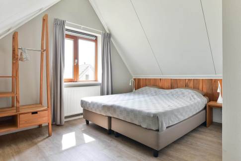 The Slaapkamer 1 of nr. 086 - type 8C2 in Landal De Reeuwijkse Plassen