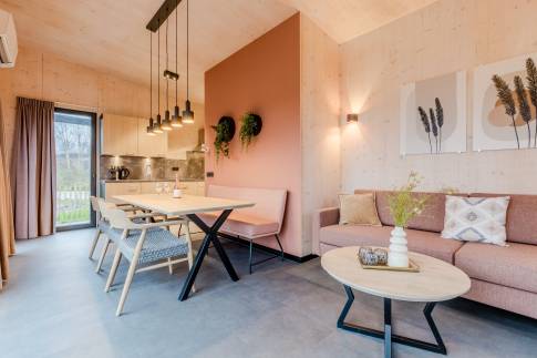 The Eetkamer of Type Lake View Kids 6 in Klein Vink – project