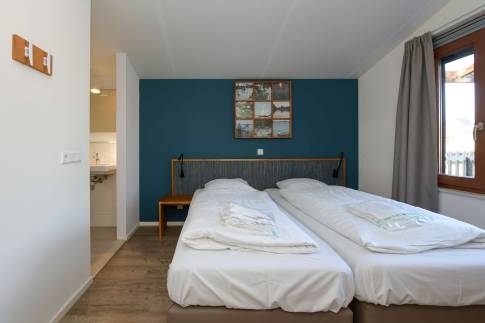 The Slaapkamer 1 of Type 6CK2 - nr. 238 in Landal De Reeuwijkse Plassen