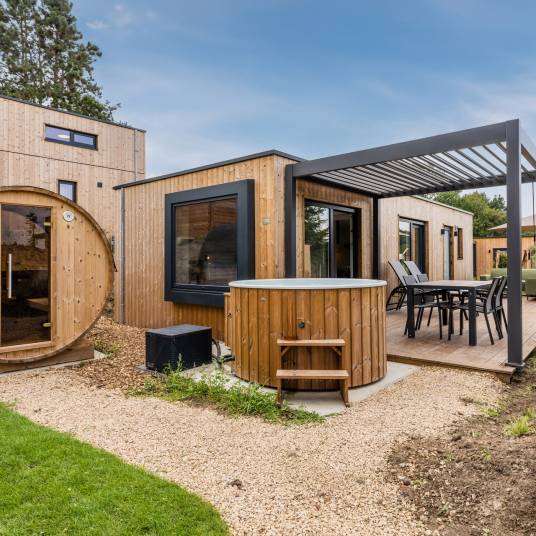 The Buiten of Type Lodge de l'Horizon Wellness - 4BE4 in Landal Namur Nature