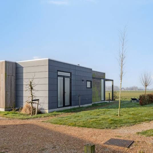 The Buiten of nr. 043 - Lodge 4B in Landal Park Wijdenes